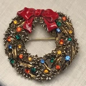 Vintage Christmas Wreath PIn